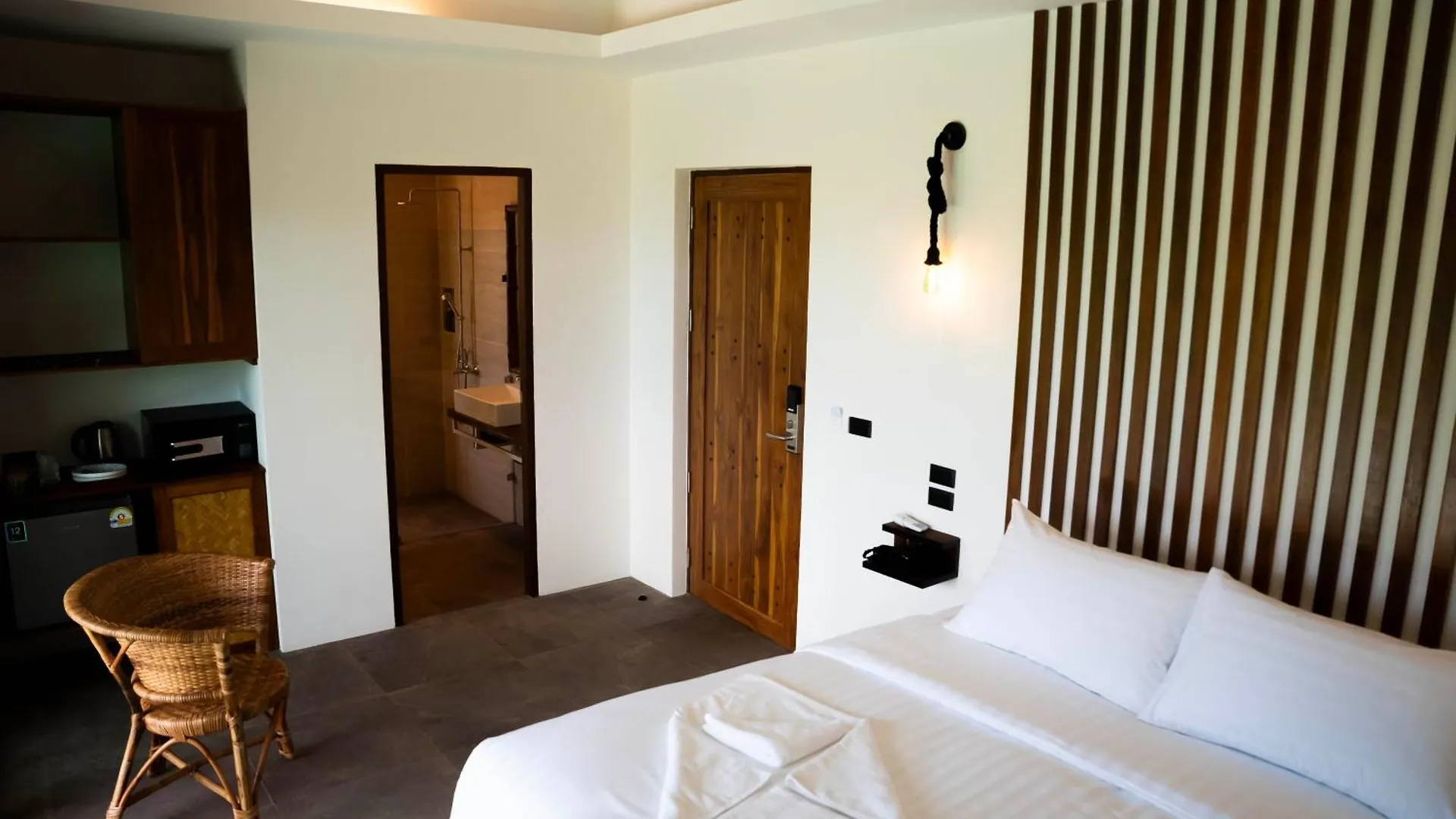 Mae Ya Resort Koh Tao